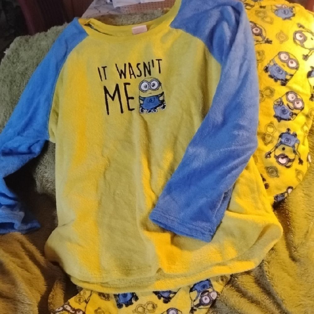 Universal Yellow and Blue Minions Pajama Set